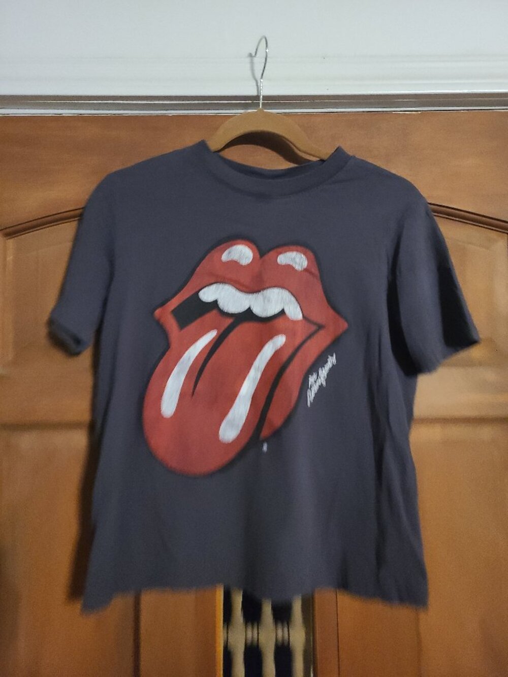 H&M The Rolling Stones Tongue Graphic T-Shirt Charcoal Black Small Women's